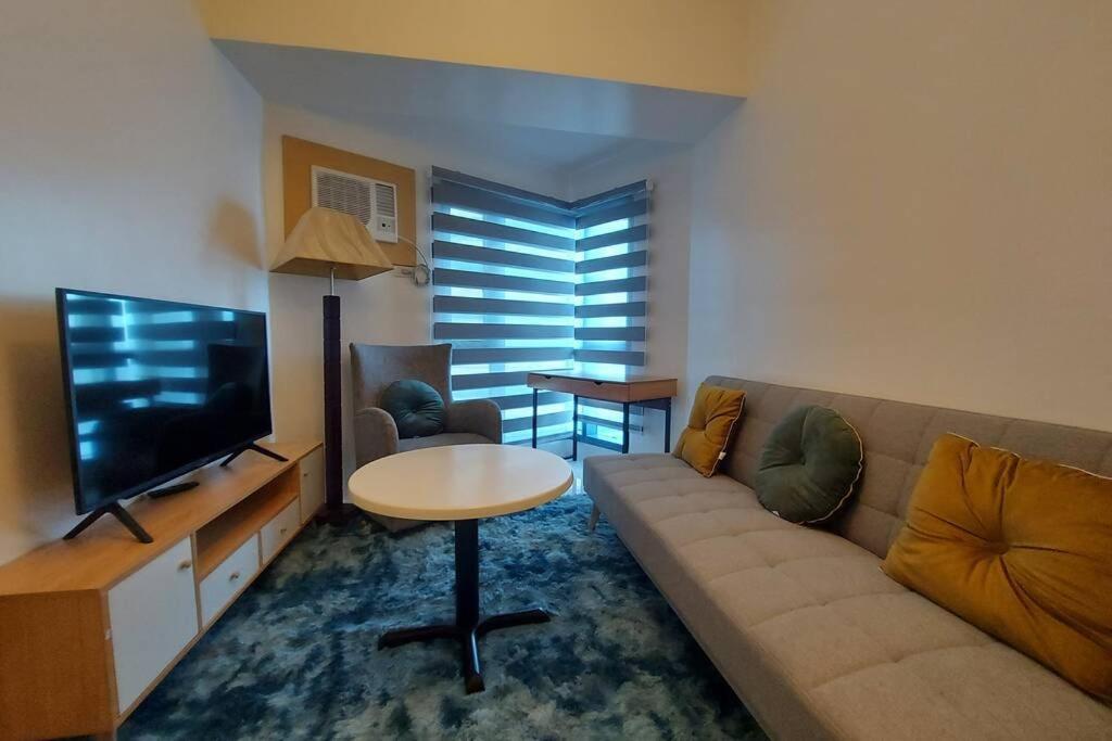 Magnificent View Of Manila Bay, Roxas Blvd, Us Embassy Apartment Exterior photo